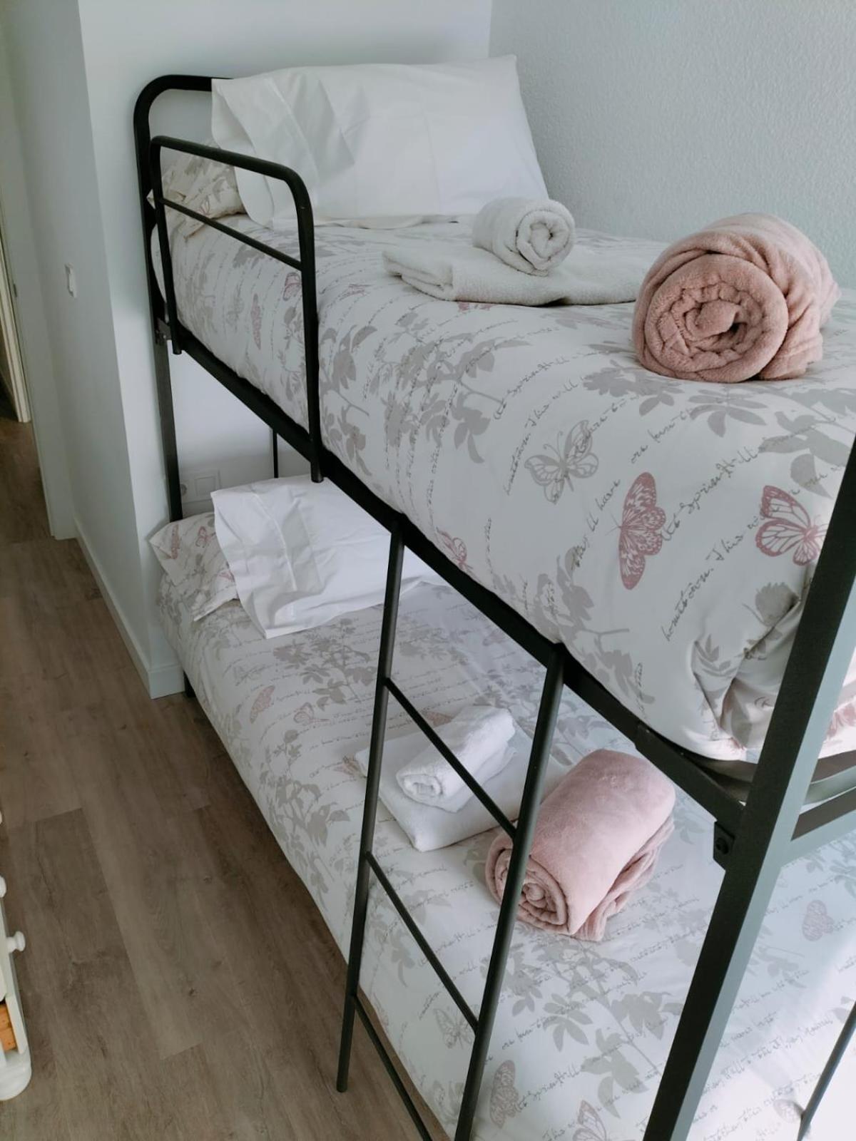 Jara Mar Apartment Торевиеха Екстериор снимка